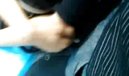 فاکر لیس بیدمشک بلوند بالغ را لگد زد و فیلم سکسی زن با پسر نوجوان آن را به داخل ستون و کف آشپزخانه کوبید