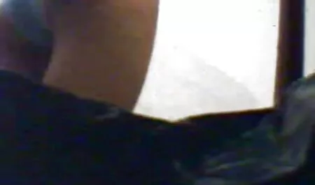 عمق گربه و سکسی مادروپسر wanking