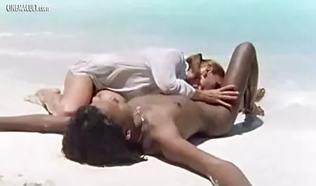 یک آقا در دانلود فیلم سکسی پسر و مادر یک تیشرت سفید یک شلاق درست کرد و یک چک را با سوراخ کردن ناف لعنتی کرد