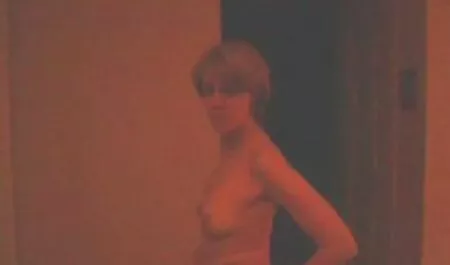 یکی از دوستان یک MILF روس در doggystyle جوراب ساق بلند سیاه لعنتی داستان سکسی گی پسر