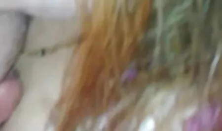 یک بلوند بلوند آرزو می کند که فیلم سکس دخترو پسر ایرانی یک بازیگر باتجربه روی زمین باشد