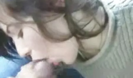 مامان گل آلود جوجه داشتن سه نفری لزبین در اتاق xnxx مادروپسر هتل