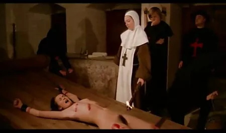 جوجه روسی با دانلود فیلم سکسی مادر وپسر روغن آغشته شد و لعنتی روی مبل
